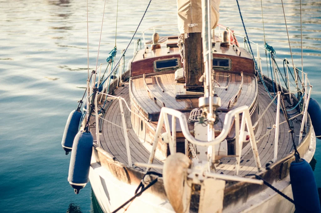 Yacht refinishing in Juno Beach, FL